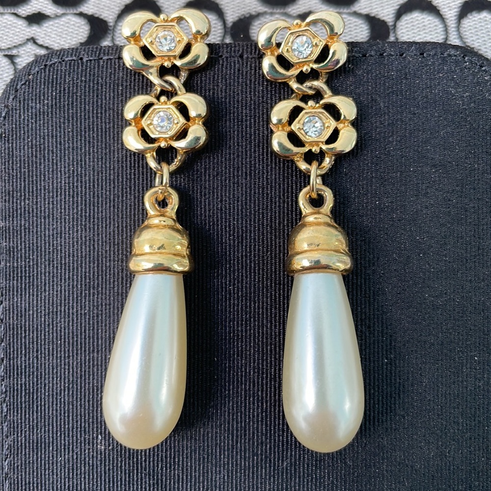 Pearl teardrop gold tone diamond drop formal earrings